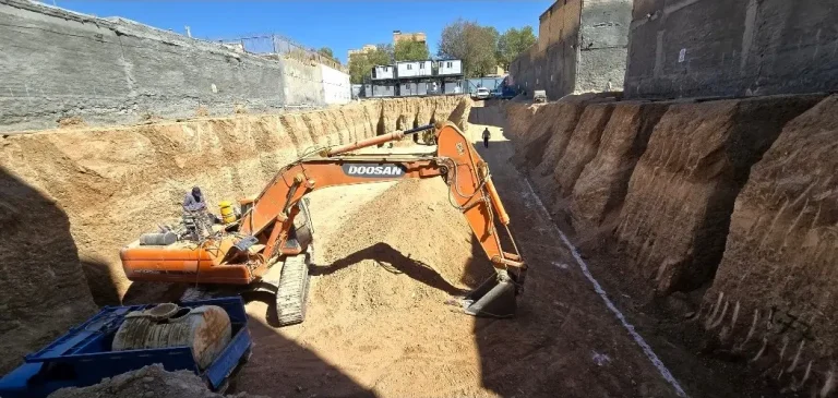 ساختمان مدیریت شعب بانک رفاه چهار محال و بختیاری